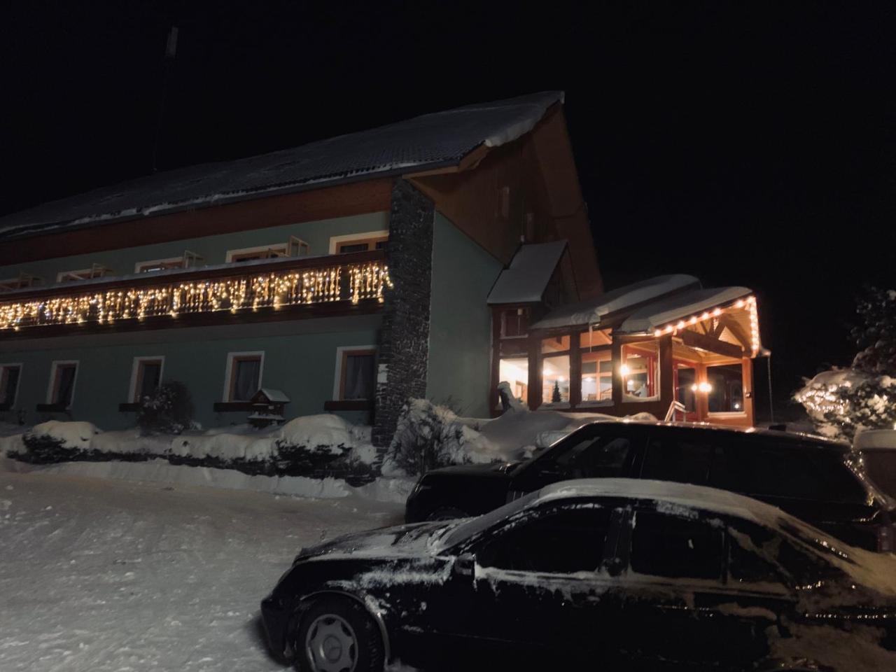 Gasthof Draxlerhaus Otel Hohentauern Dış mekan fotoğraf